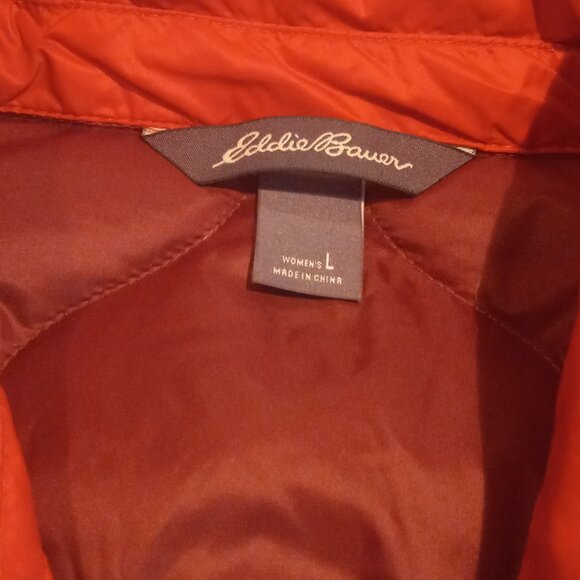 Eddie Bauer Quilted Jacket, Large - Picture 4 of 4